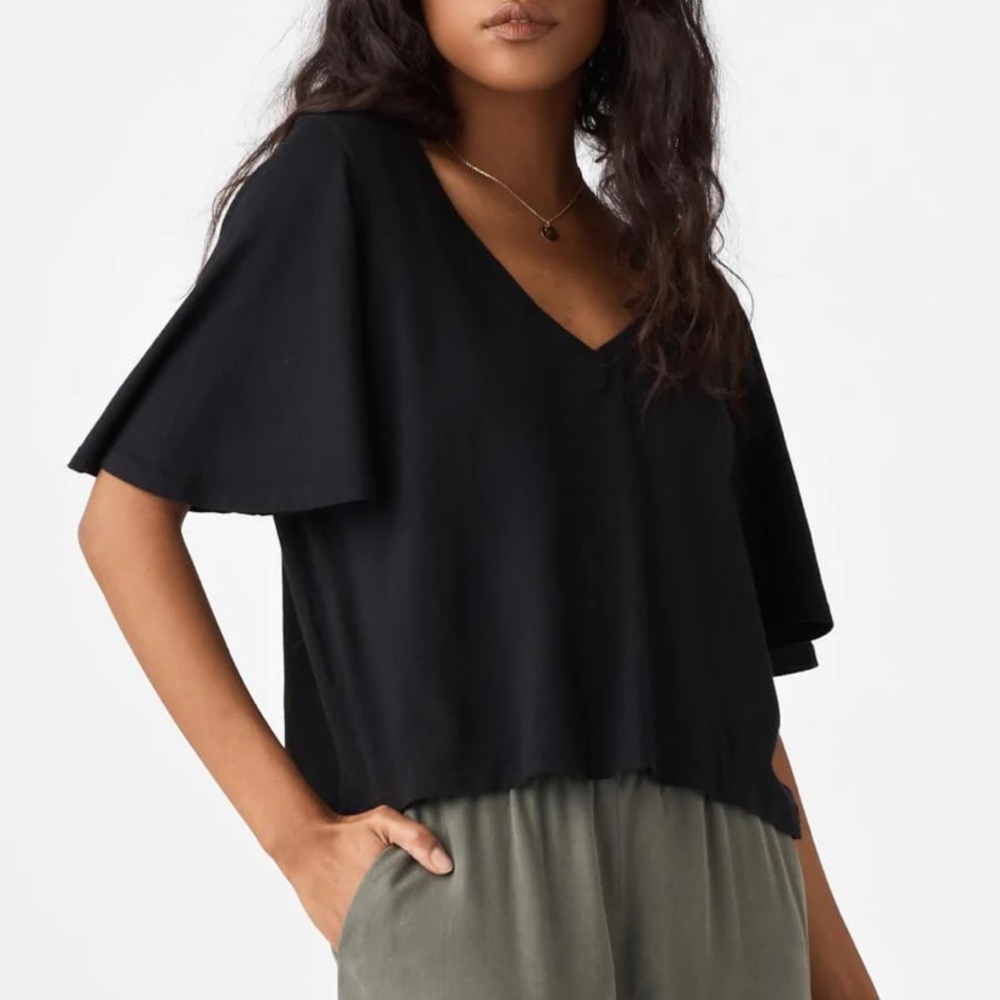 VETTA CAPSULE cropped flutter tee